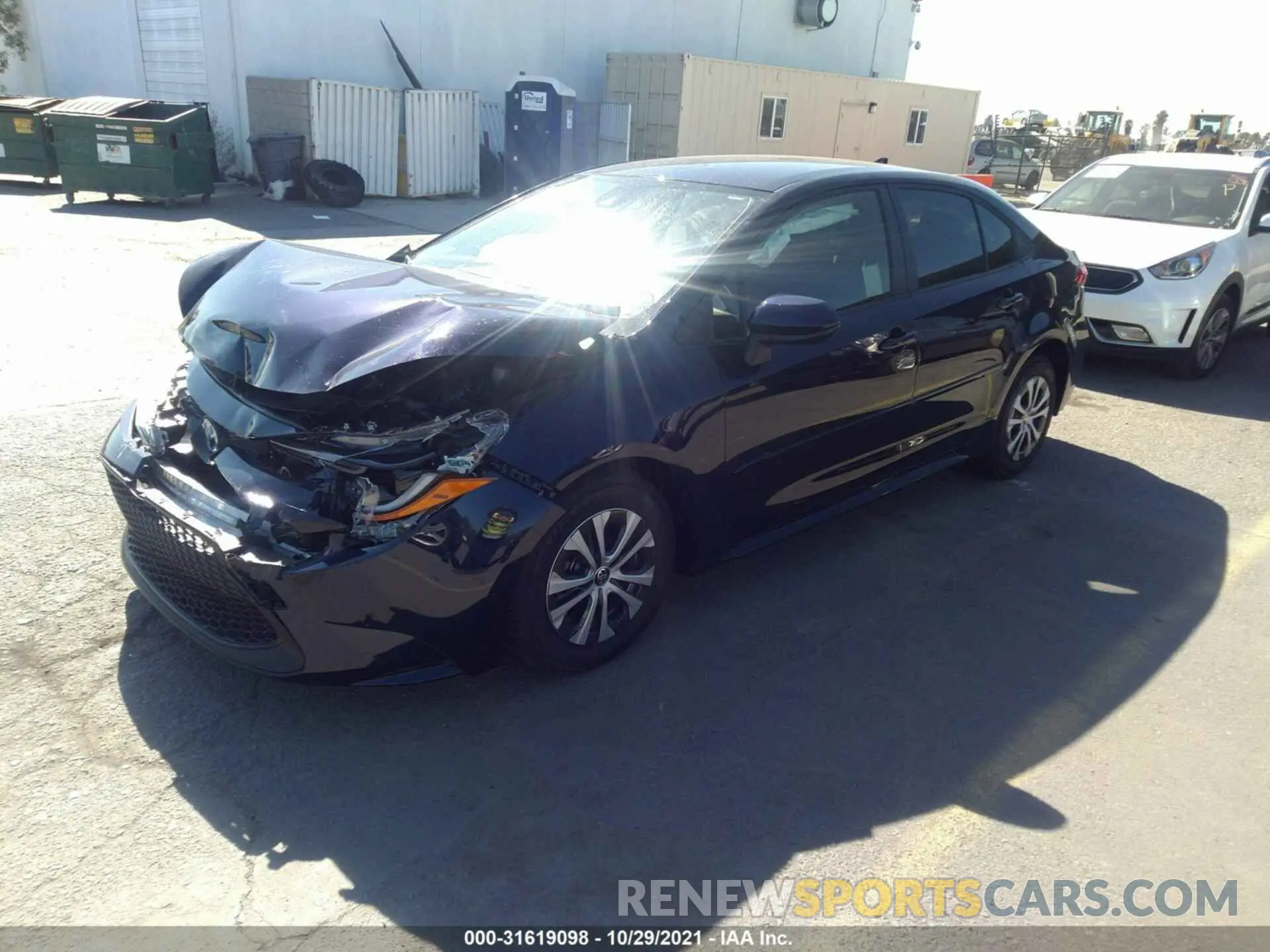 2 fotografías del automóvil dañado JTDEAMDE3NJ042440 TOYOTA COROLLA 2022