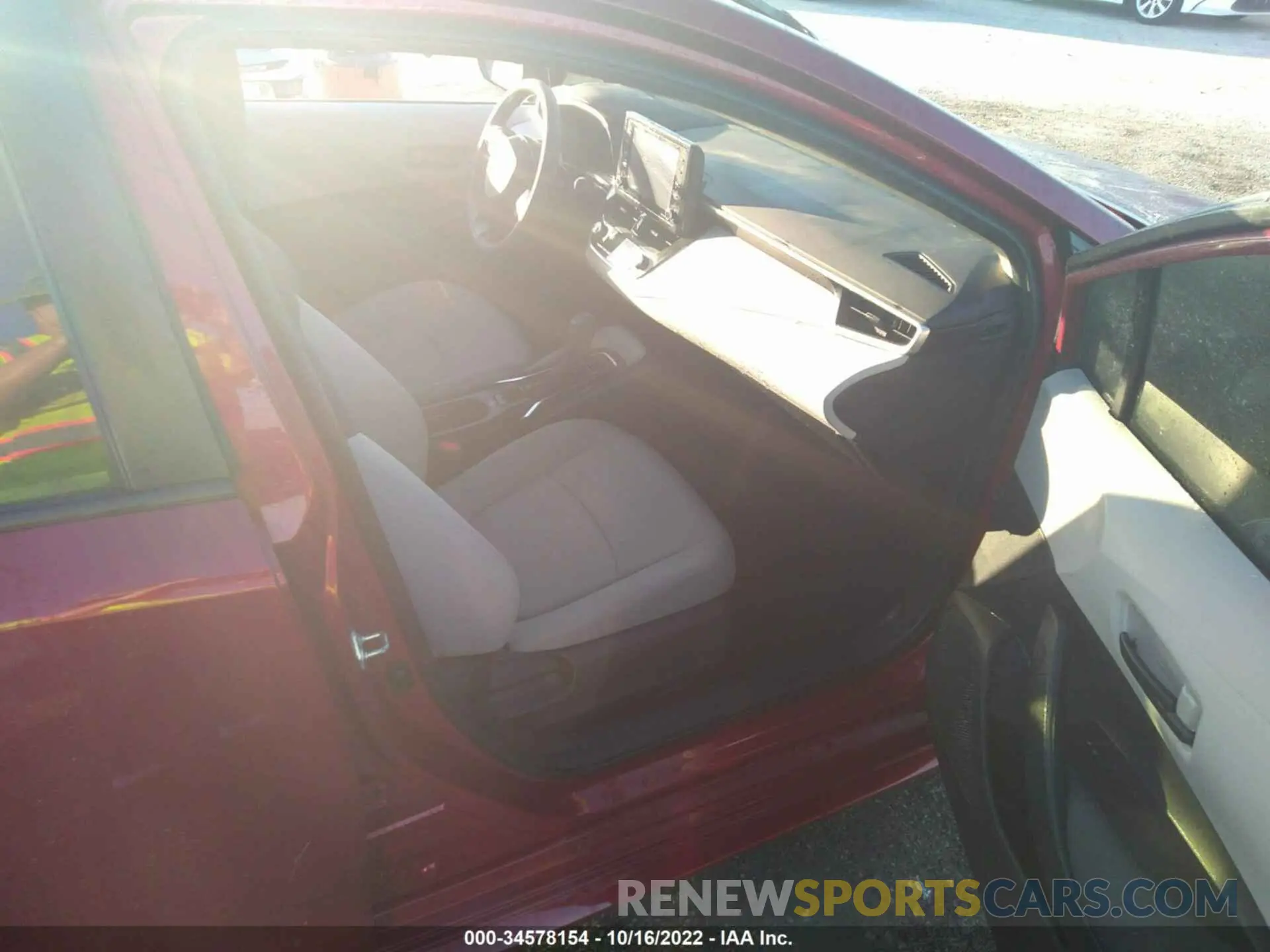 5 fotografías del automóvil dañado JTDEAMDE3NJ053275 TOYOTA COROLLA 2022