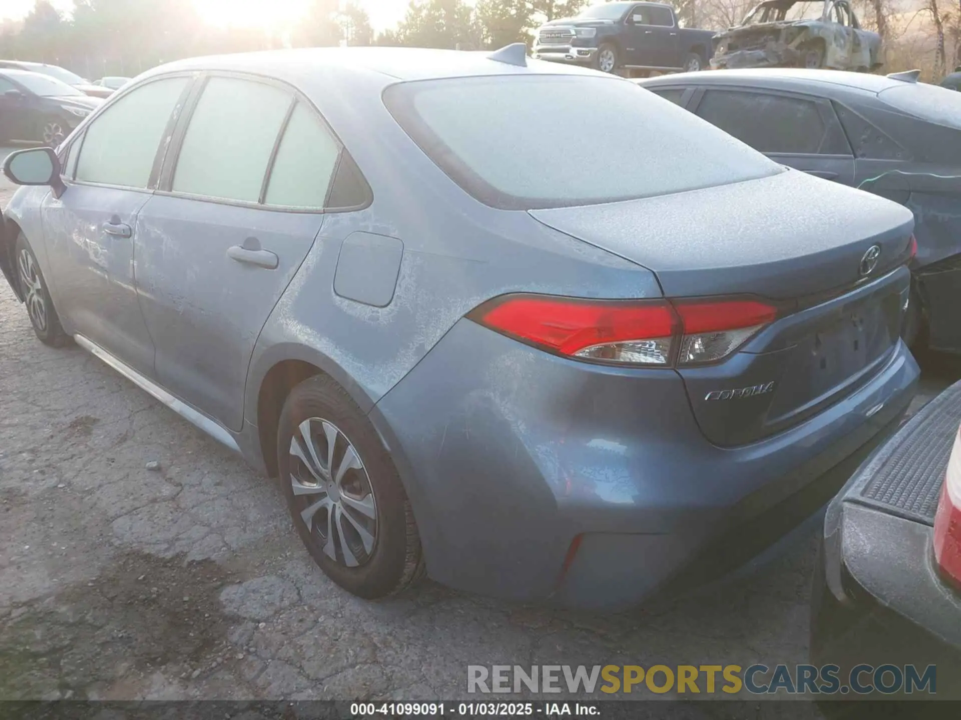 3 fotografías del automóvil dañado JTDEAMDE4NJ042169 TOYOTA COROLLA 2022