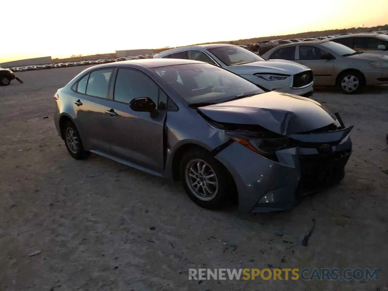 4 fotografías del automóvil dañado JTDEAMDE4NJ054774 TOYOTA COROLLA 2022