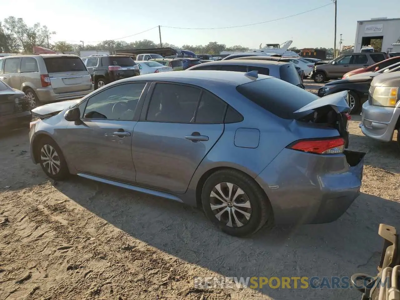 2 fotografías del automóvil dañado JTDEAMDE5N3004633 TOYOTA COROLLA 2022