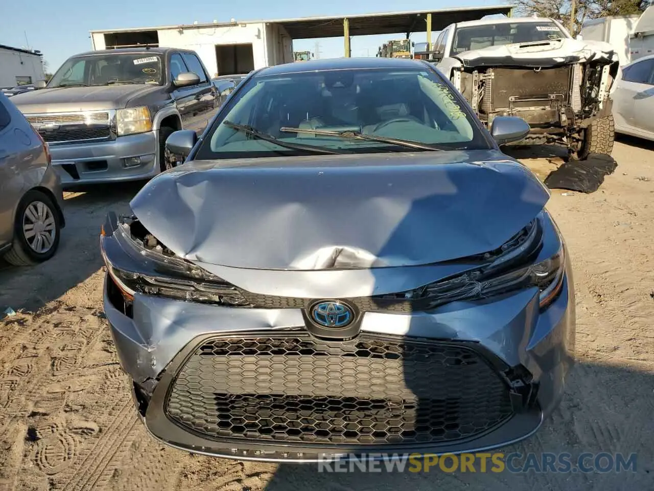 5 fotografías del automóvil dañado JTDEAMDE5N3004633 TOYOTA COROLLA 2022