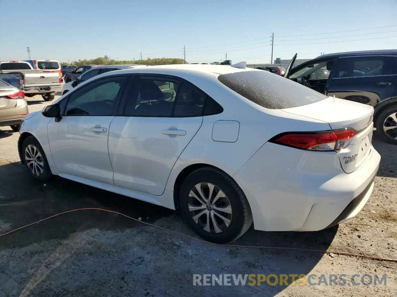 2 fotografías del automóvil dañado JTDEAMDE5N3010920 TOYOTA COROLLA 2022