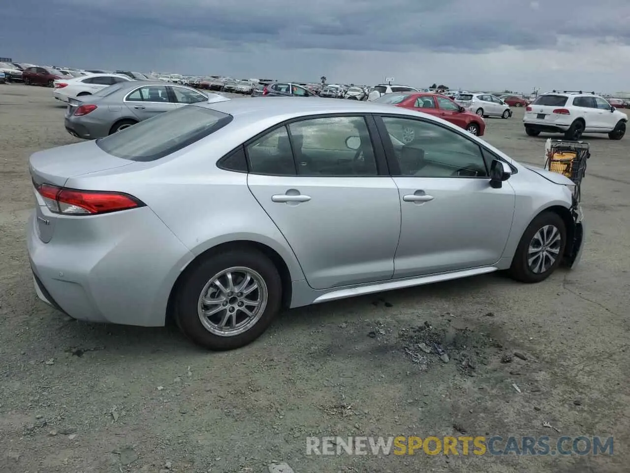 3 fotografías del automóvil dañado JTDEAMDE5N3014014 TOYOTA COROLLA 2022