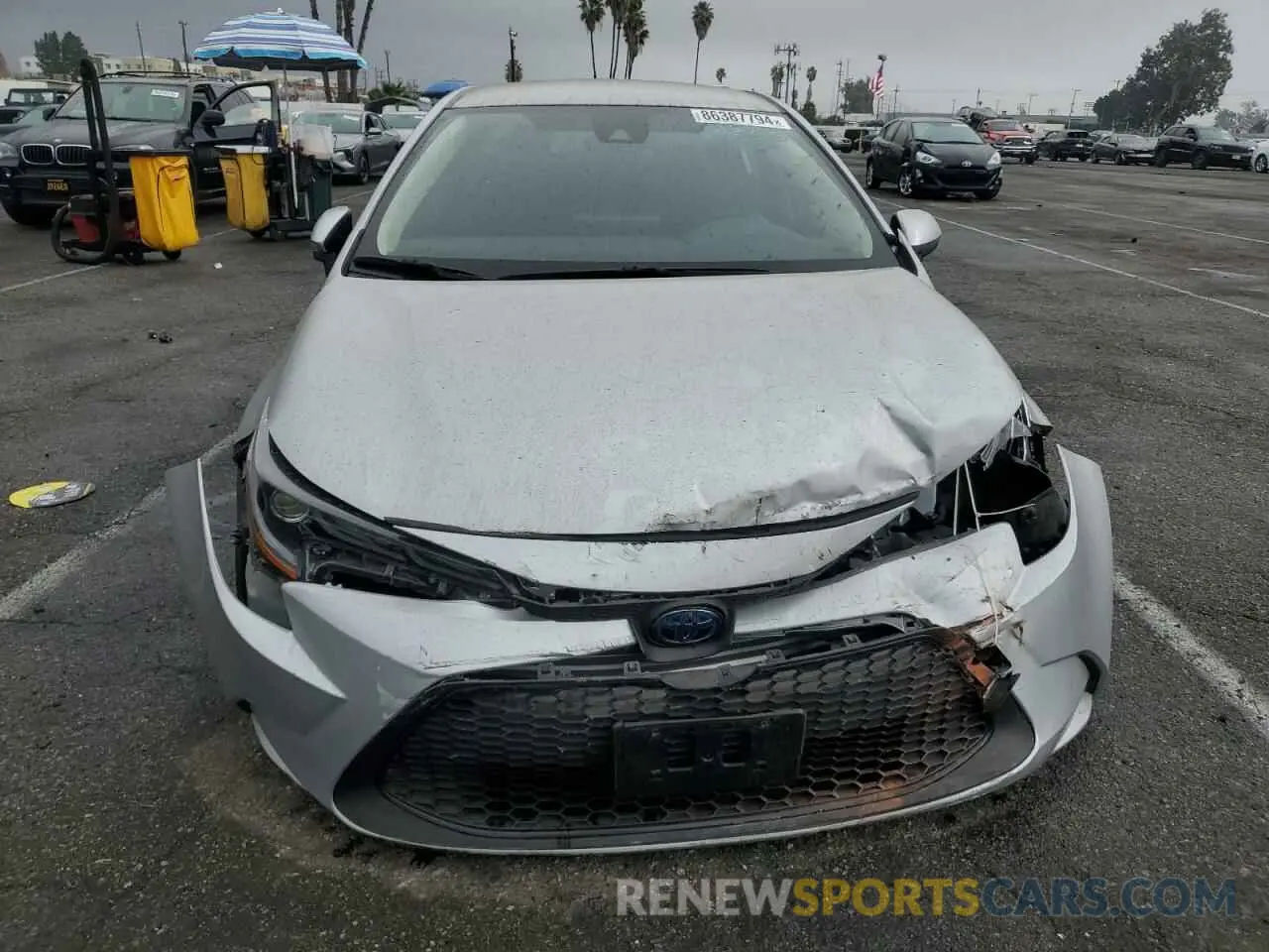 5 fotografías del automóvil dañado JTDEAMDE5NJ036087 TOYOTA COROLLA 2022