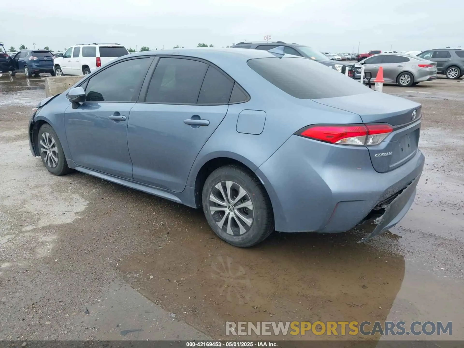 3 fotografías del automóvil dañado JTDEAMDE6N3003393 TOYOTA COROLLA 2022