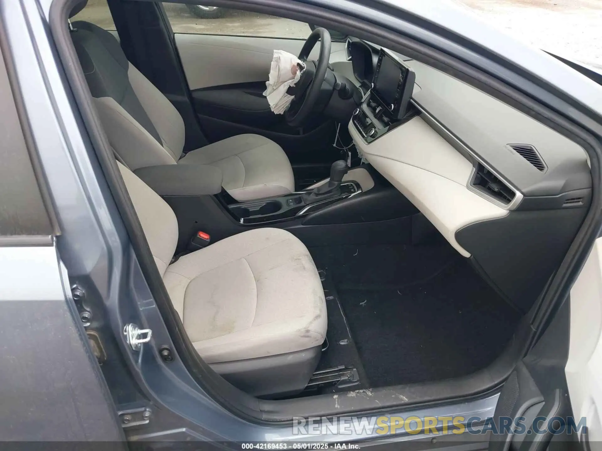 5 fotografías del automóvil dañado JTDEAMDE6N3003393 TOYOTA COROLLA 2022