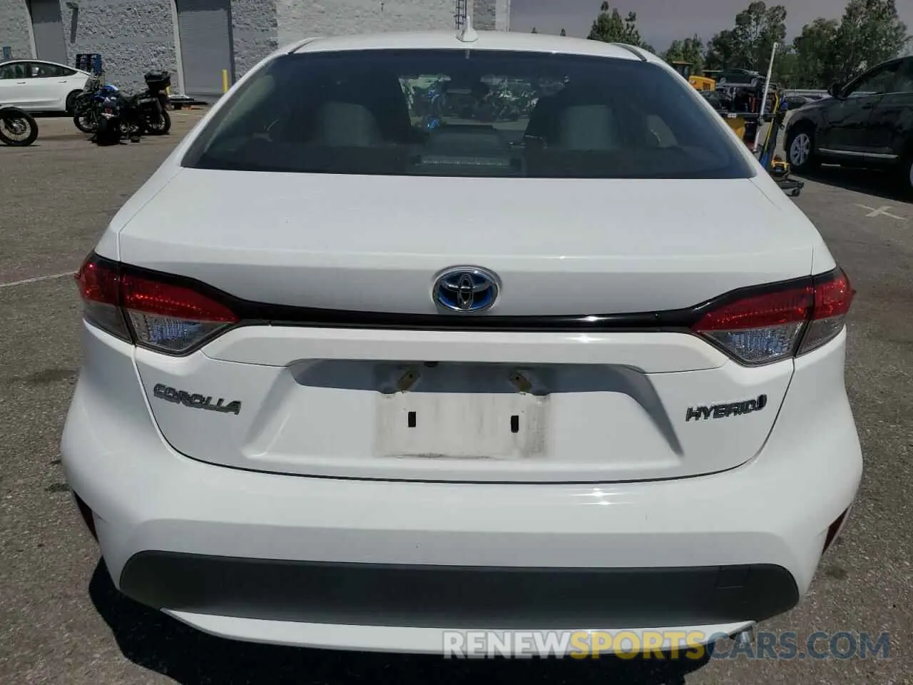 6 fotografías del automóvil dañado JTDEAMDE6N3006813 TOYOTA COROLLA 2022