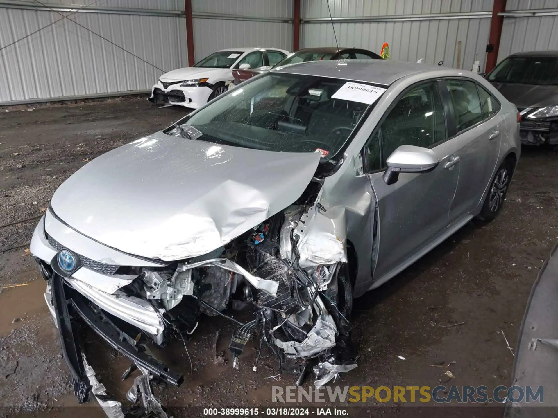 2 fotografías del automóvil dañado JTDEAMDE6NJ043565 TOYOTA COROLLA 2022
