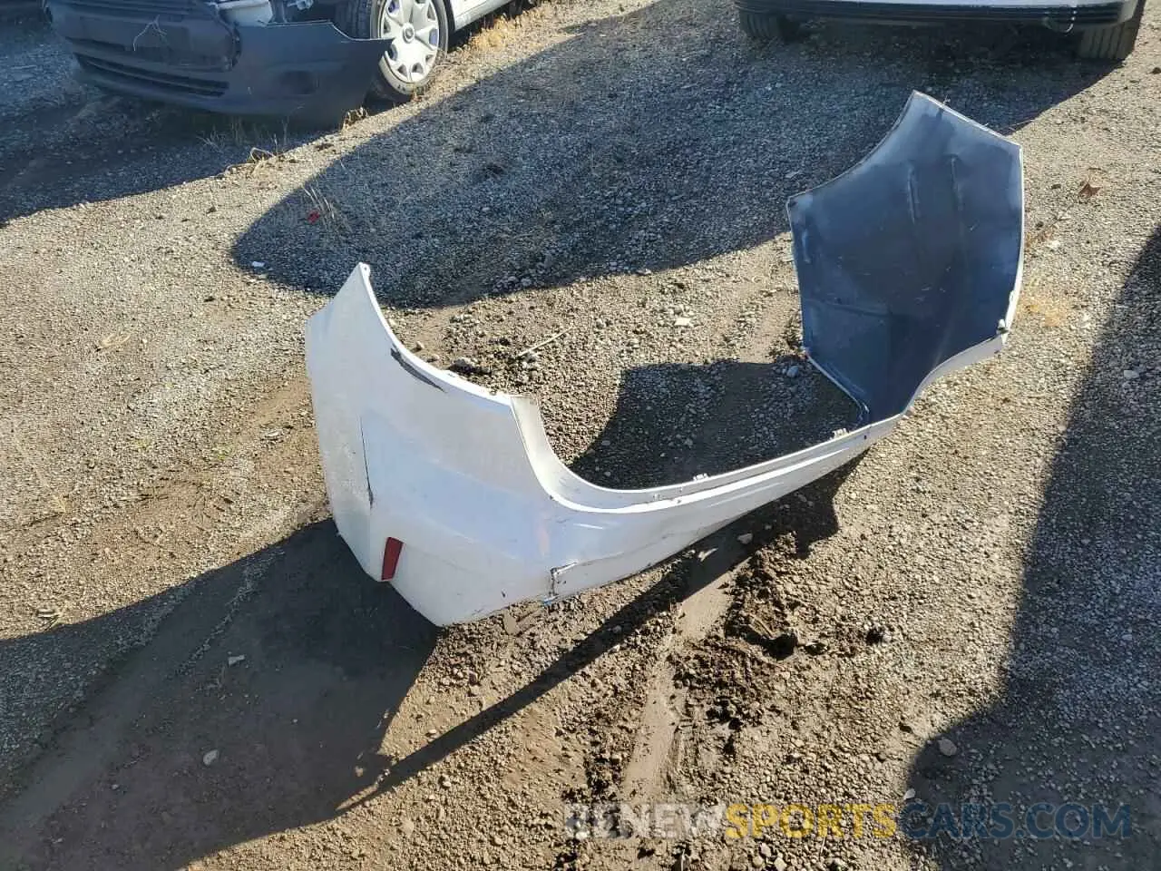 12 fotografías del automóvil dañado JTDEAMDE7N3004455 TOYOTA COROLLA 2022