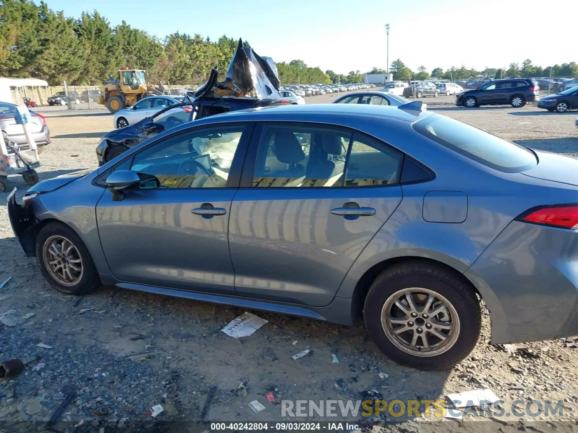 13 fotografías del automóvil dañado JTDEAMDE8N3011950 TOYOTA COROLLA 2022