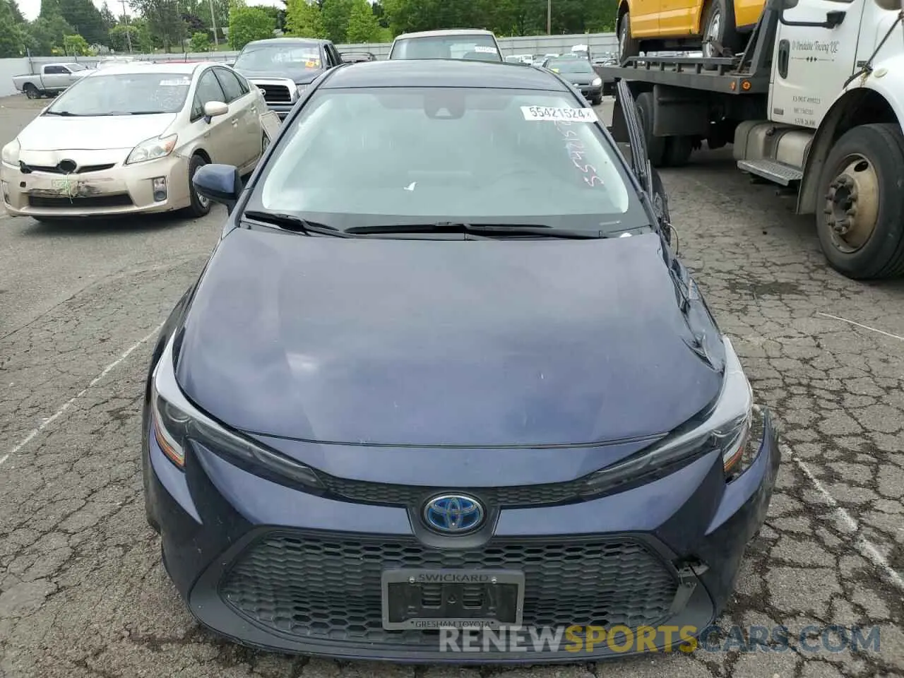 5 fotografías del automóvil dañado JTDEAMDE8NJ053806 TOYOTA COROLLA 2022