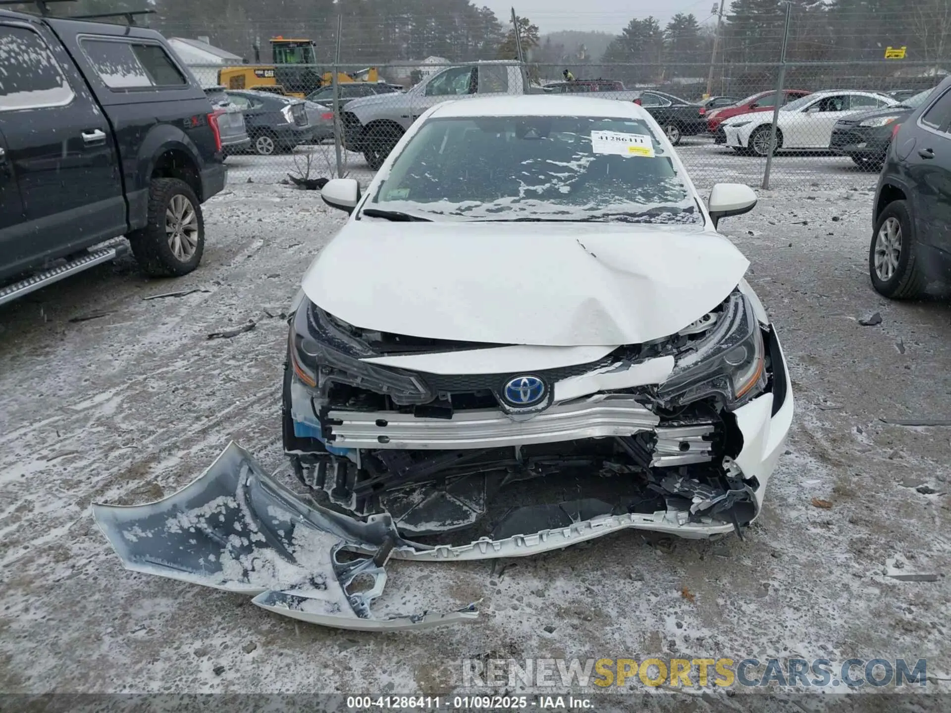 13 fotografías del automóvil dañado JTDEAMDE9N3009933 TOYOTA COROLLA 2022