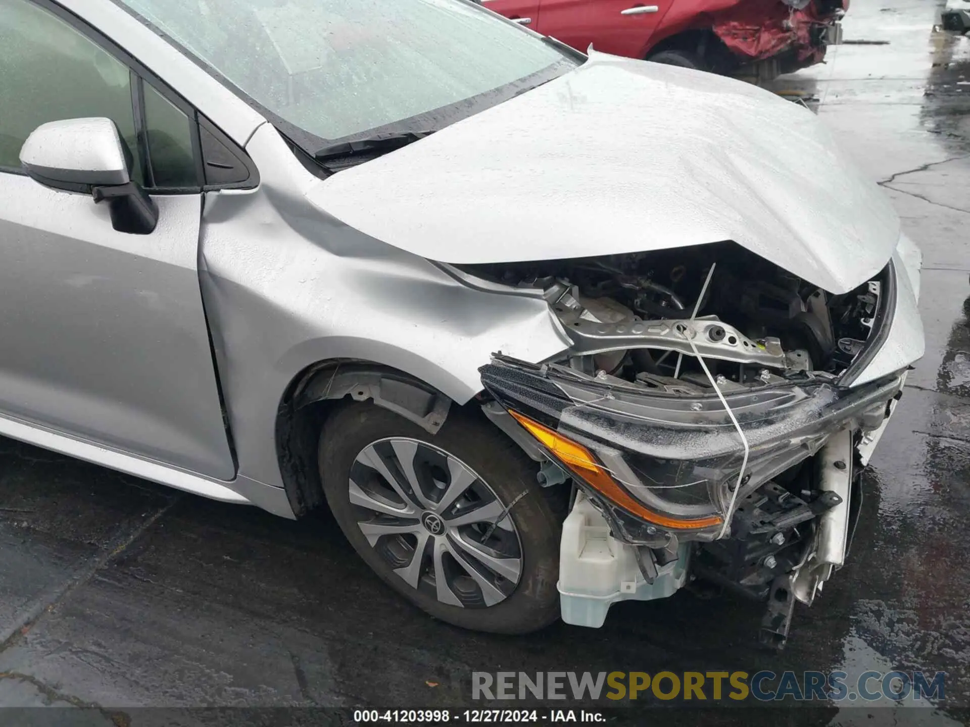 18 fotografías del automóvil dañado JTDEAMDE9N3012038 TOYOTA COROLLA 2022