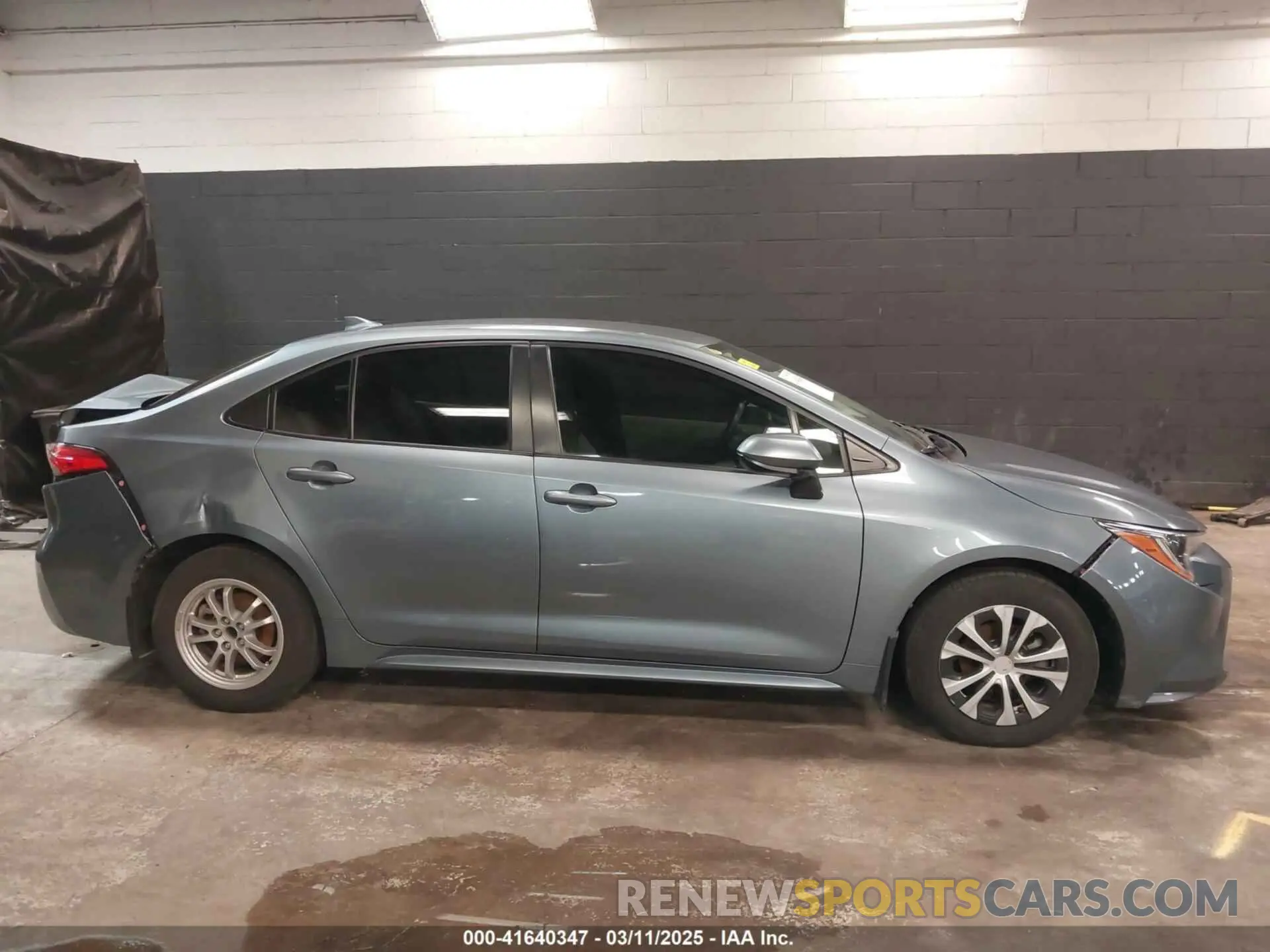 13 fotografías del automóvil dañado JTDEAMDE9NJ038098 TOYOTA COROLLA 2022