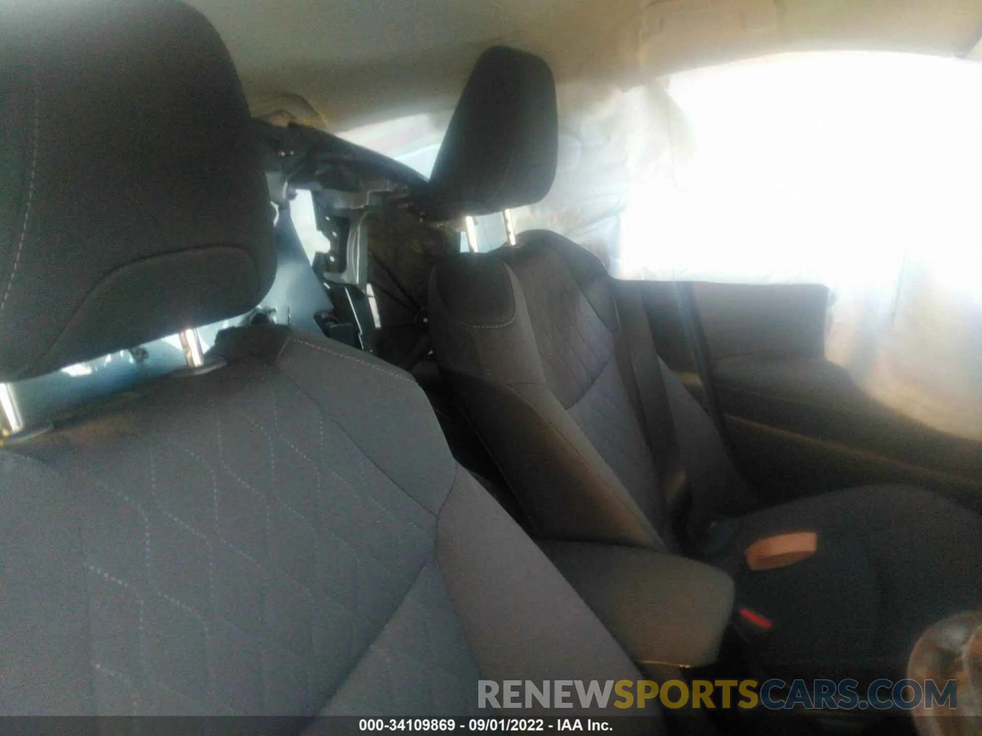 5 fotografías del automóvil dañado JTDEAMDE9NJ042586 TOYOTA COROLLA 2022