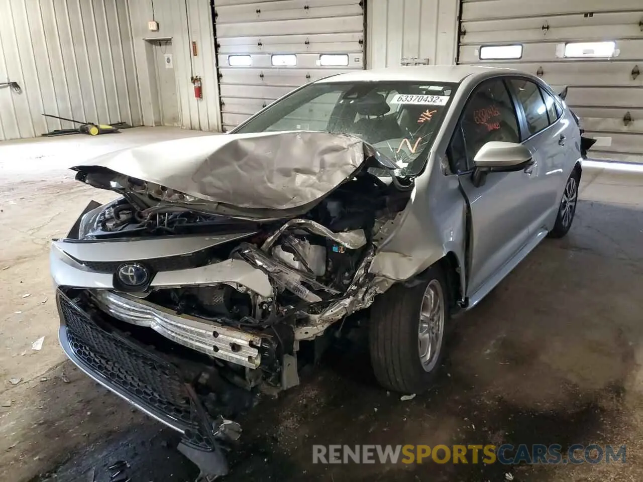 2 fotografías del automóvil dañado JTDEAMDE9NJ043088 TOYOTA COROLLA 2022