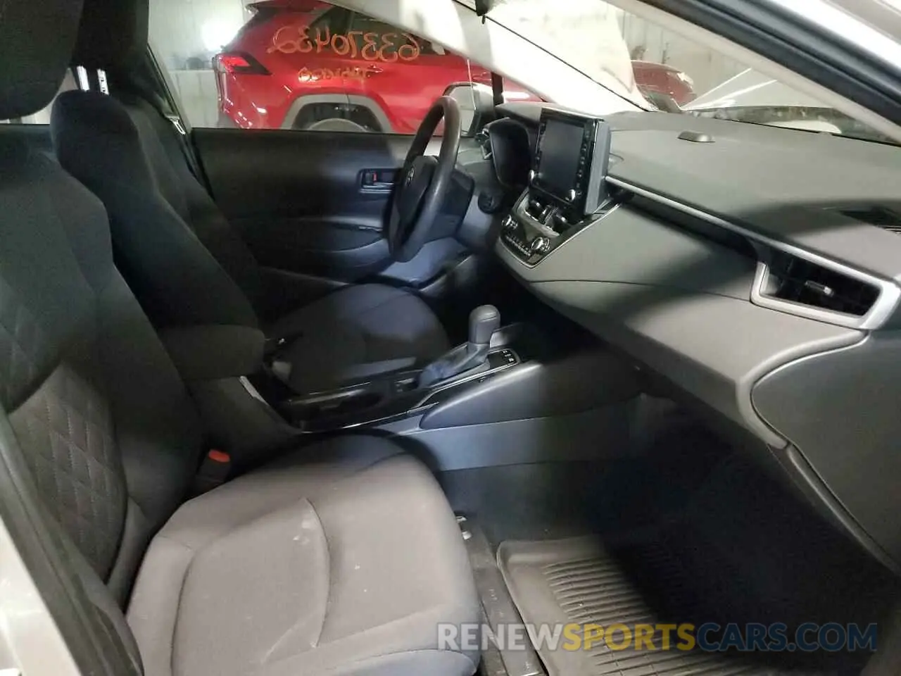 5 fotografías del automóvil dañado JTDEAMDE9NJ043088 TOYOTA COROLLA 2022