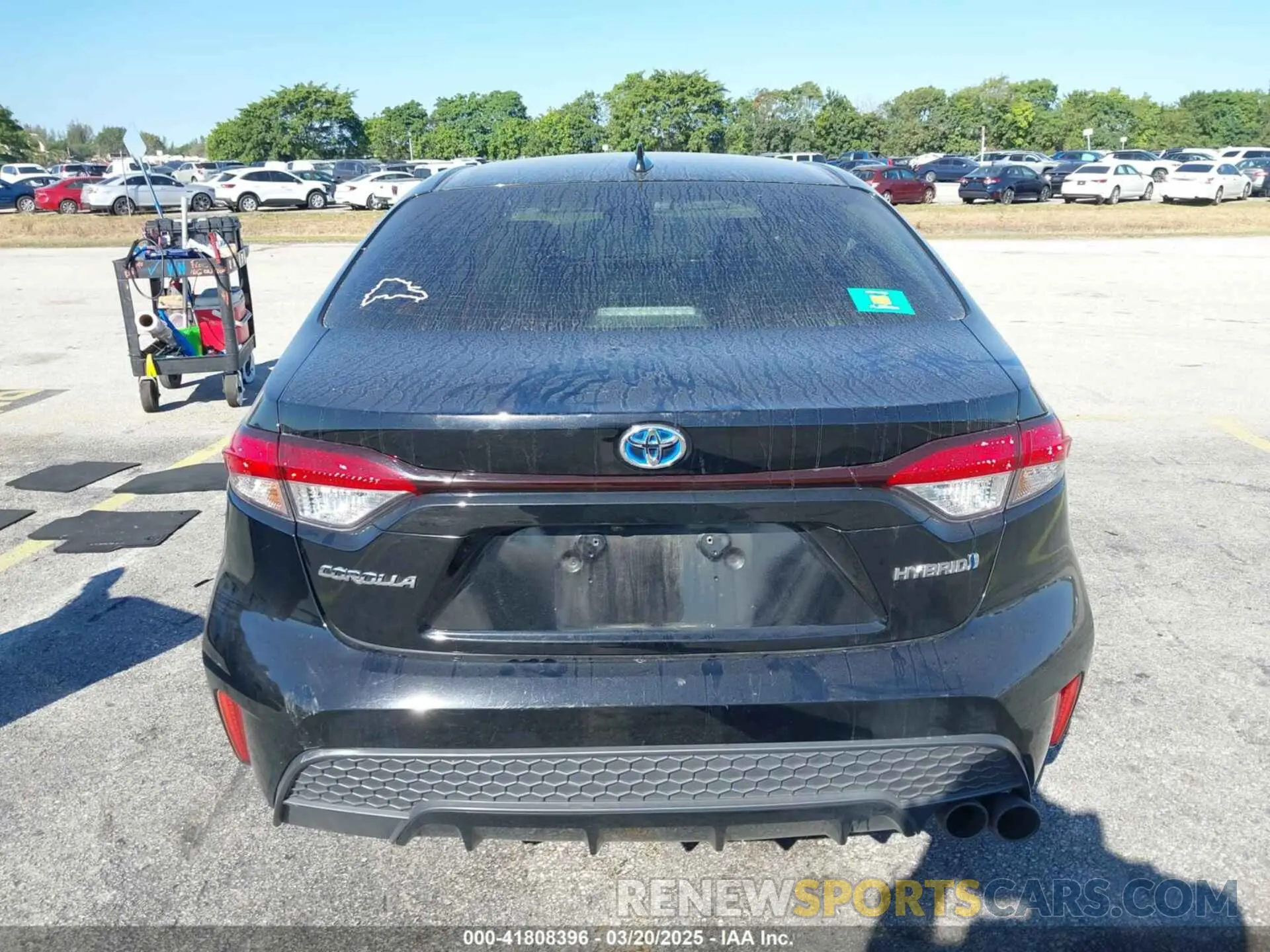 16 fotografías del automóvil dañado JTDEAMDE9NJ049862 TOYOTA COROLLA 2022