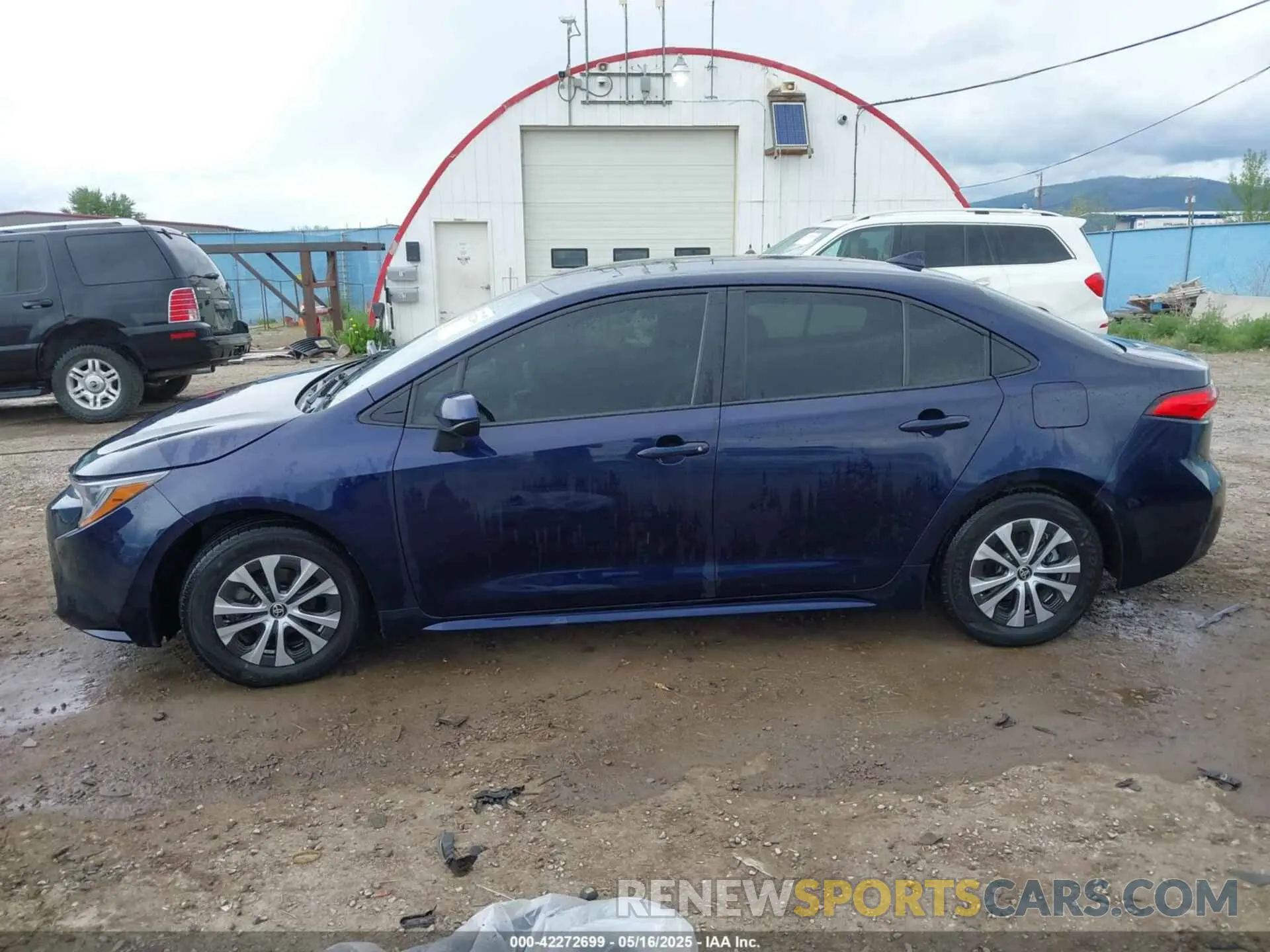14 fotografías del automóvil dañado JTDEAMDE9NJ062269 TOYOTA COROLLA 2022