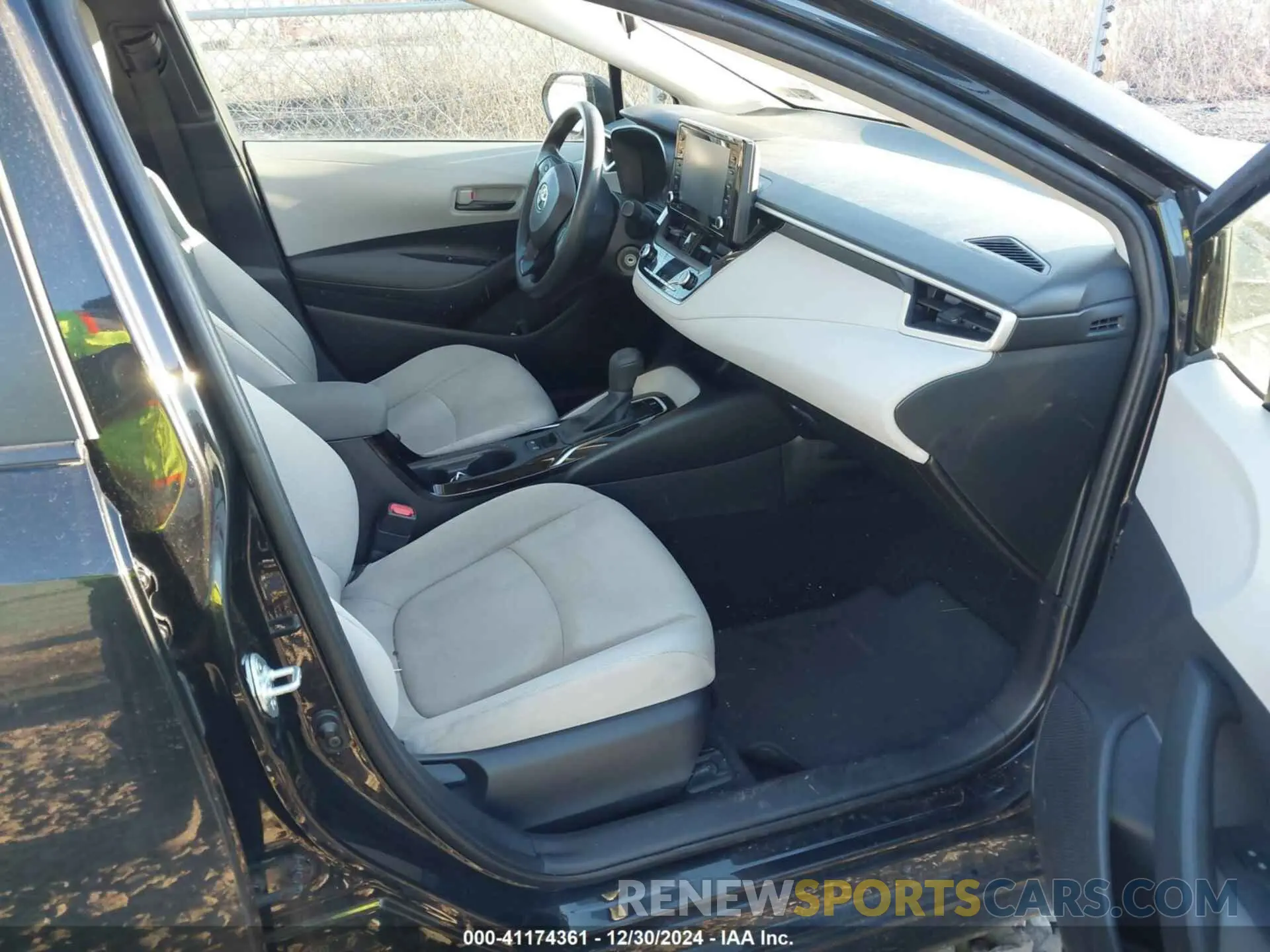 5 fotografías del automóvil dañado JTDEPMAE0NJ196042 TOYOTA COROLLA 2022