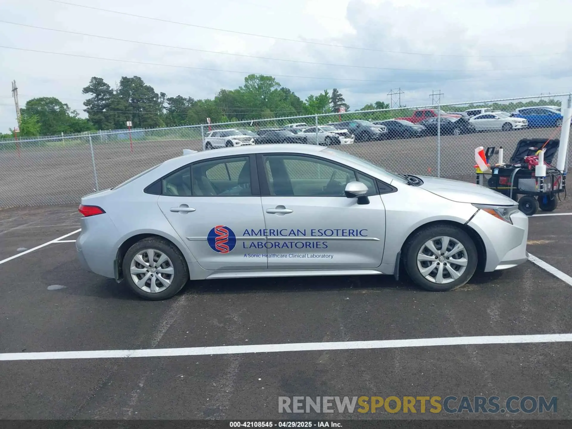 13 fotografías del automóvil dañado JTDEPMAE0NJ202826 TOYOTA COROLLA 2022