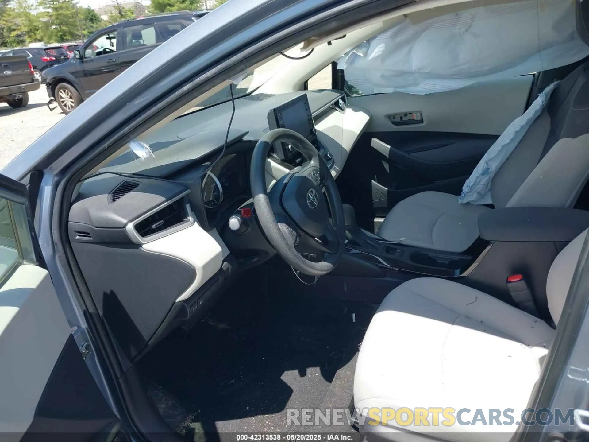 5 fotografías del automóvil dañado JTDEPMAE1N3001859 TOYOTA COROLLA 2022