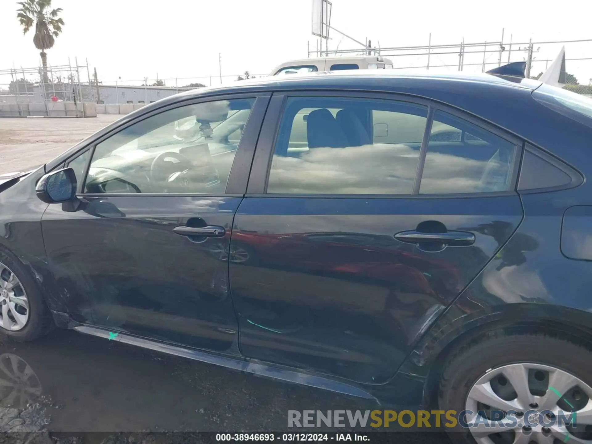 15 fotografías del automóvil dañado JTDEPMAE1NJ217979 TOYOTA COROLLA 2022