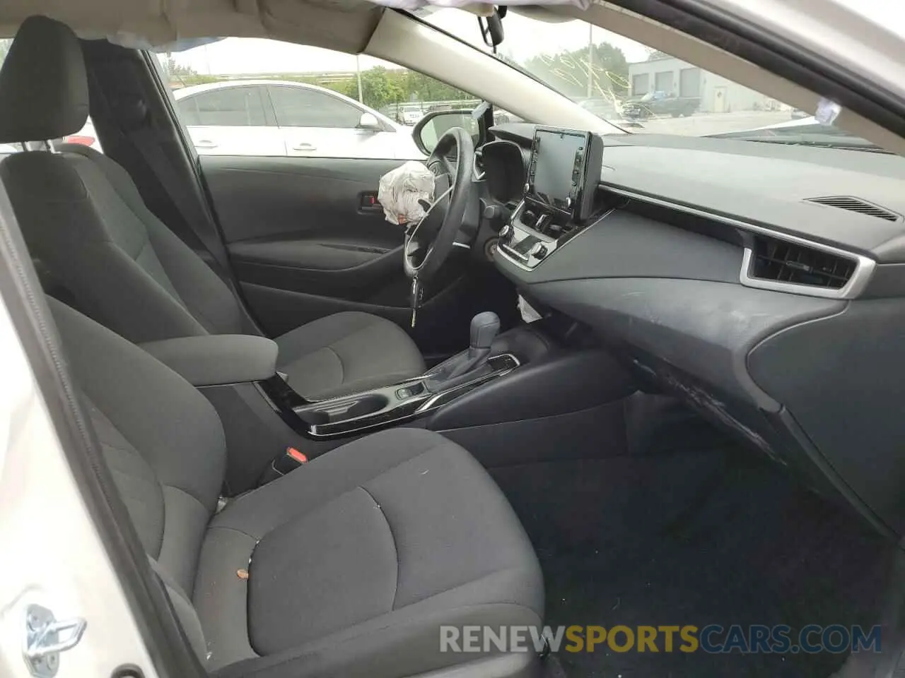 5 fotografías del automóvil dañado JTDEPMAE3N3002947 TOYOTA COROLLA 2022