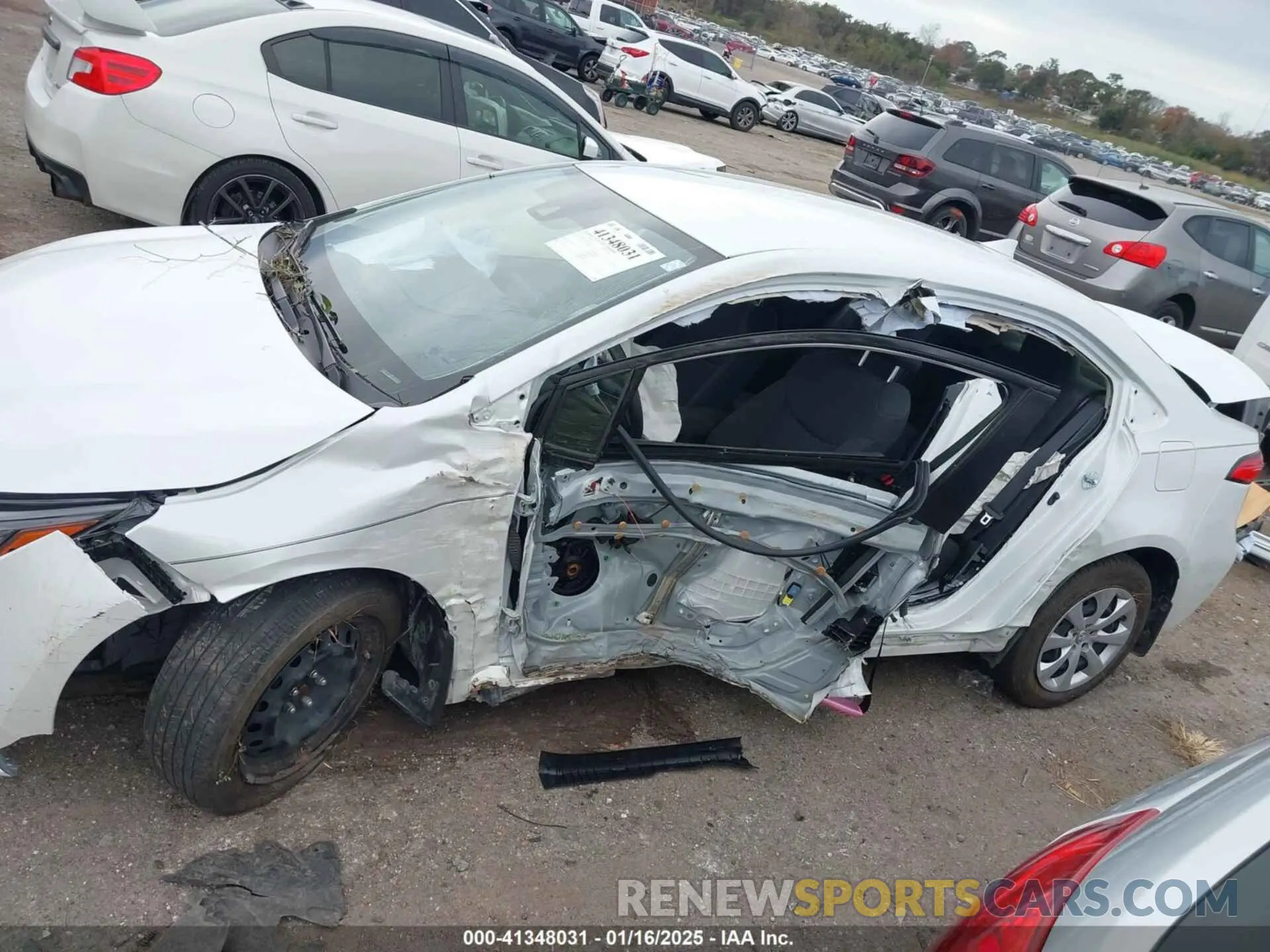 15 fotografías del automóvil dañado JTDEPMAE3N3015049 TOYOTA COROLLA 2022