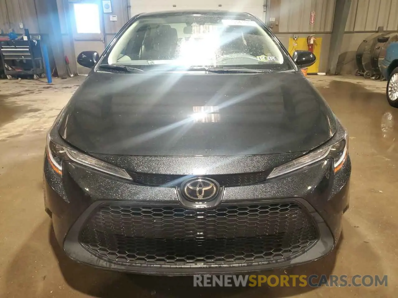 5 fotografías del automóvil dañado JTDEPMAE3NJ211682 TOYOTA COROLLA 2022