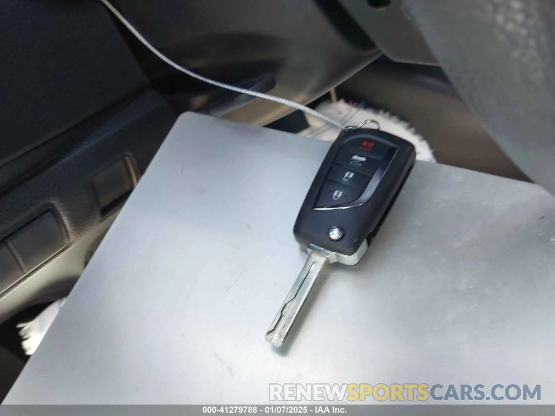 11 fotografías del automóvil dañado JTDEPMAE3NJ223136 TOYOTA COROLLA 2022