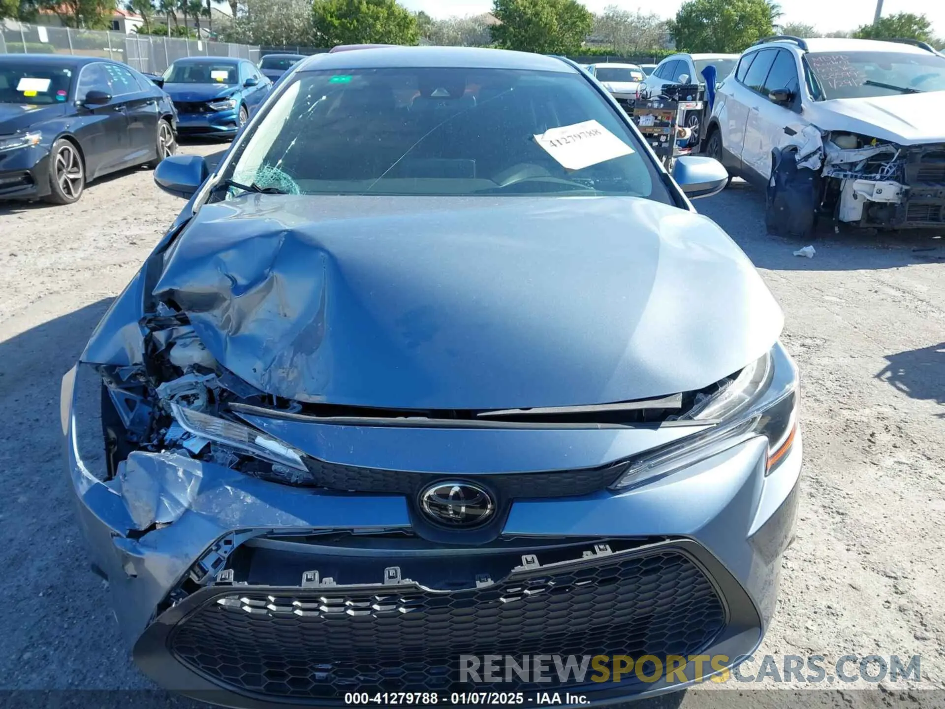 12 fotografías del automóvil dañado JTDEPMAE3NJ223136 TOYOTA COROLLA 2022