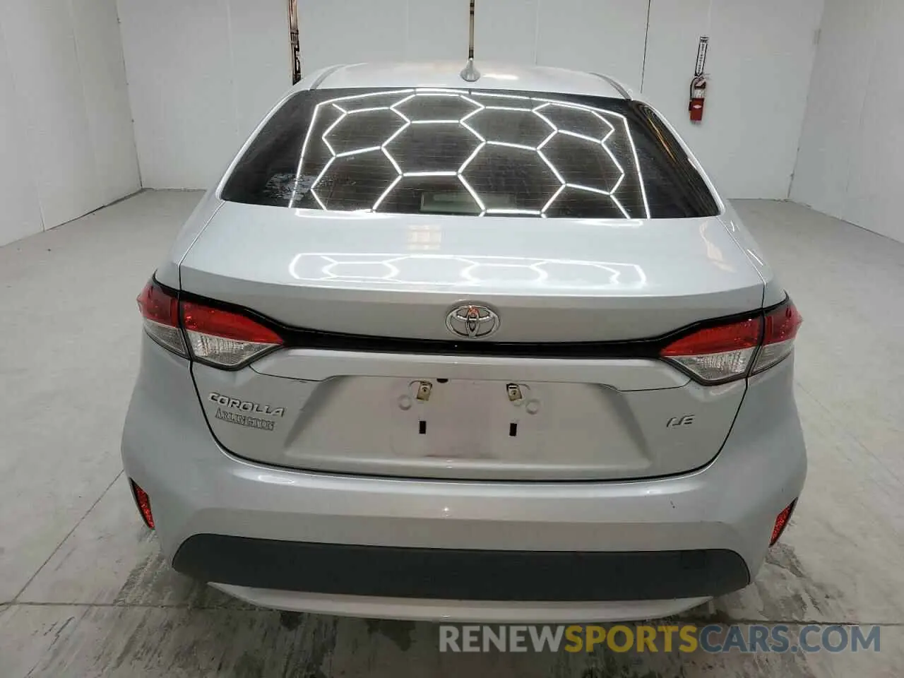6 fotografías del automóvil dañado JTDEPMAE3NJ228787 TOYOTA COROLLA 2022