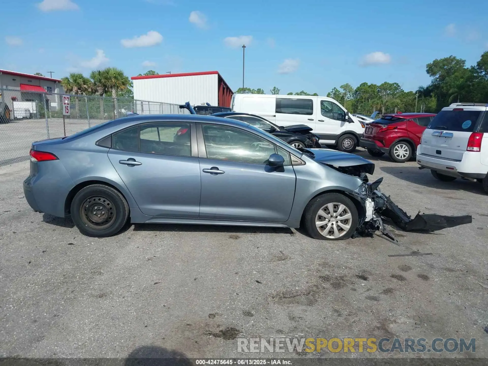 14 fotografías del automóvil dañado JTDEPMAE4N3000995 TOYOTA COROLLA 2022