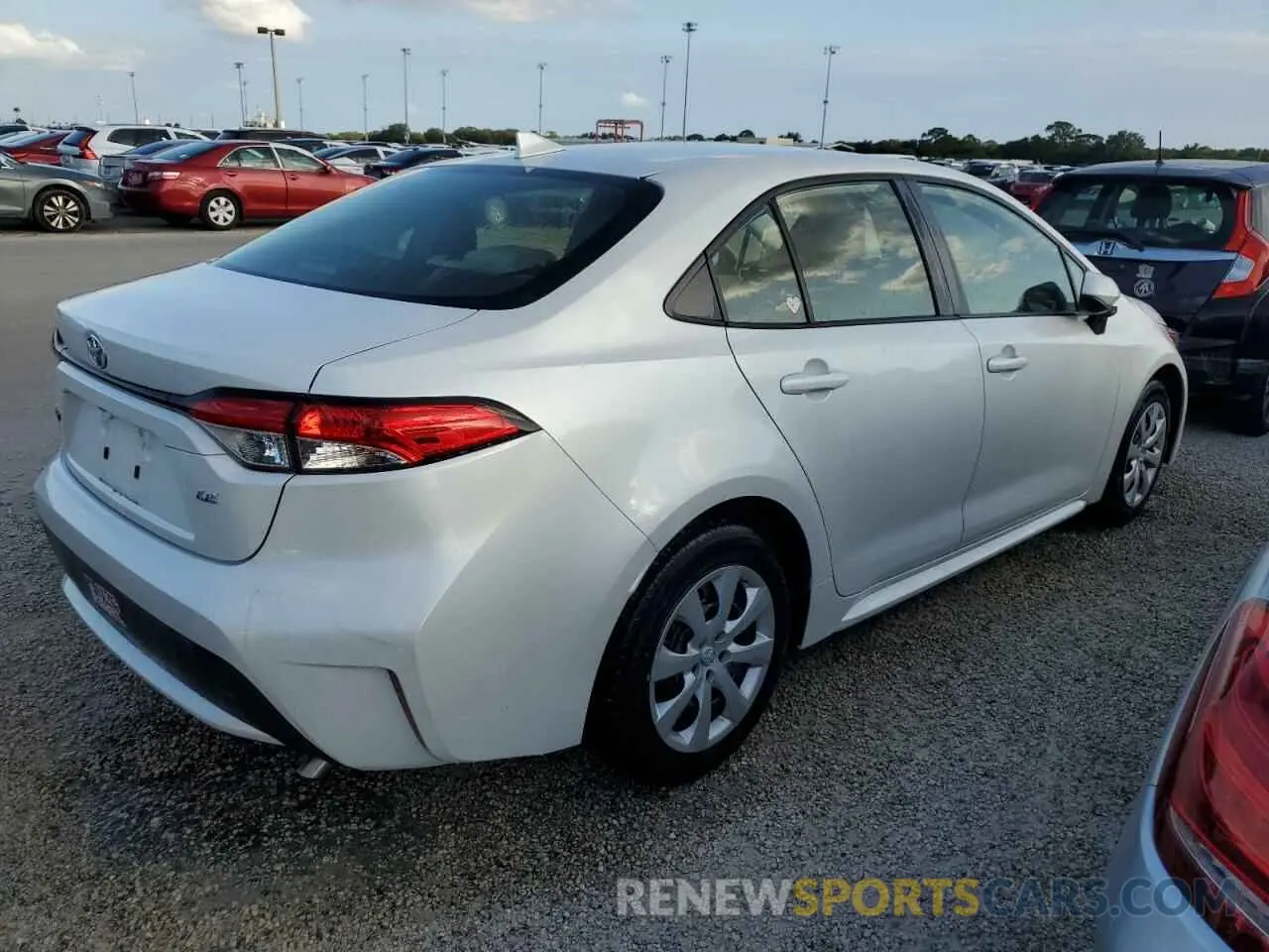 3 fotografías del automóvil dañado JTDEPMAE4N3022687 TOYOTA COROLLA 2022