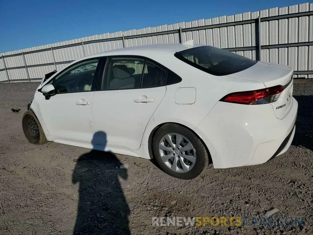 2 fotografías del automóvil dañado JTDEPMAE4N3023631 TOYOTA COROLLA 2022