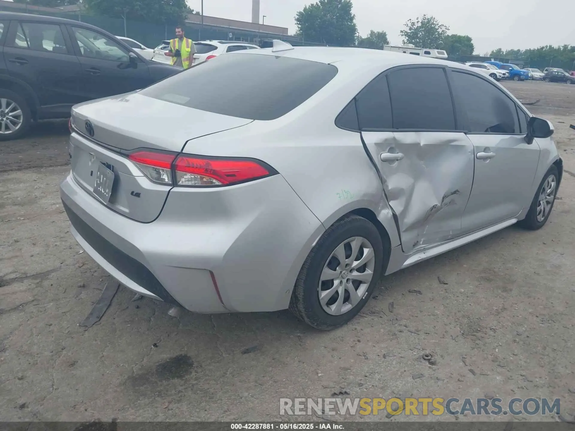4 fotografías del automóvil dañado JTDEPMAE5N3014324 TOYOTA COROLLA 2022