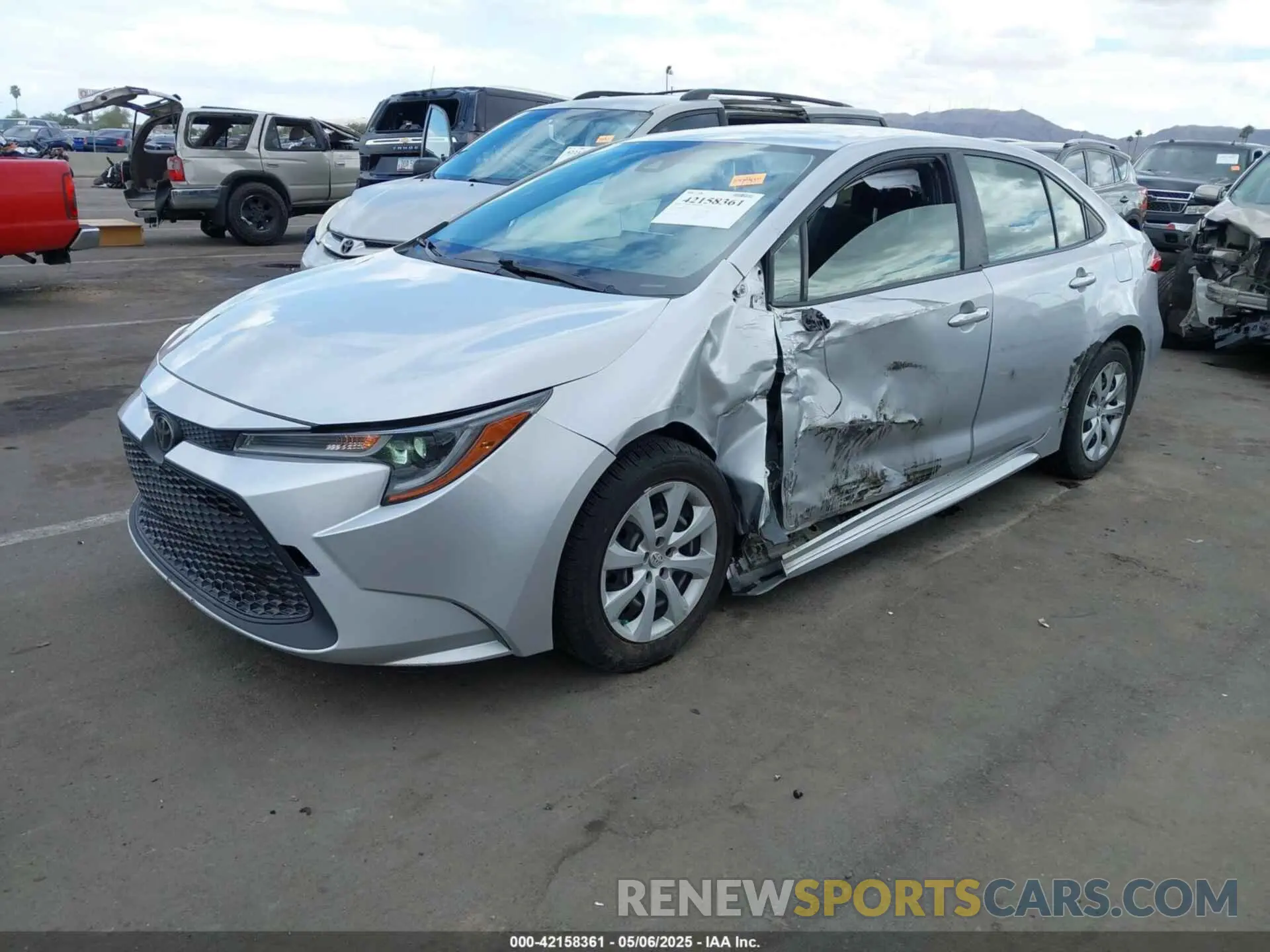 2 fotografías del automóvil dañado JTDEPMAE5N3018731 TOYOTA COROLLA 2022