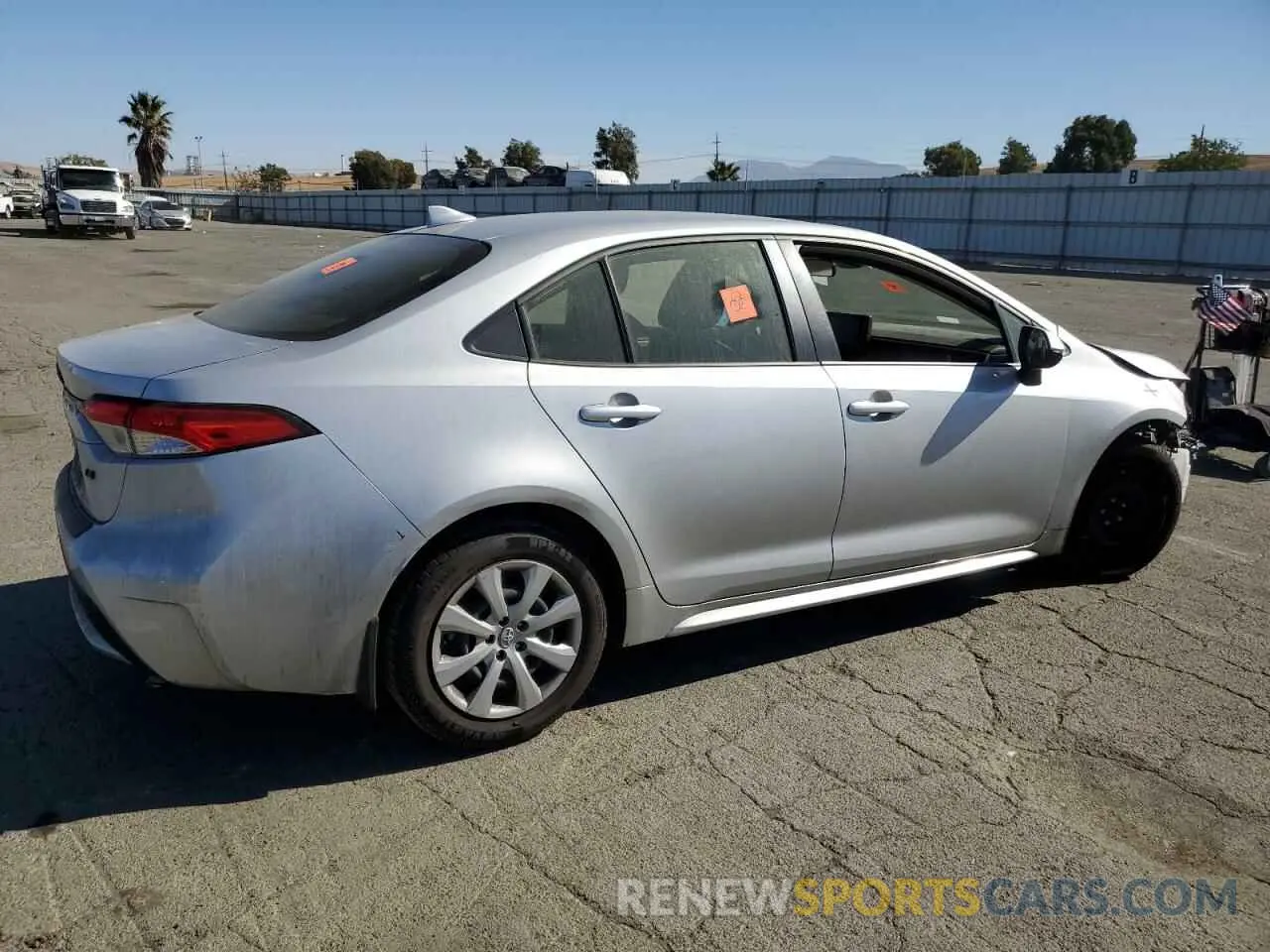 3 fotografías del automóvil dañado JTDEPMAE5N3032208 TOYOTA COROLLA 2022