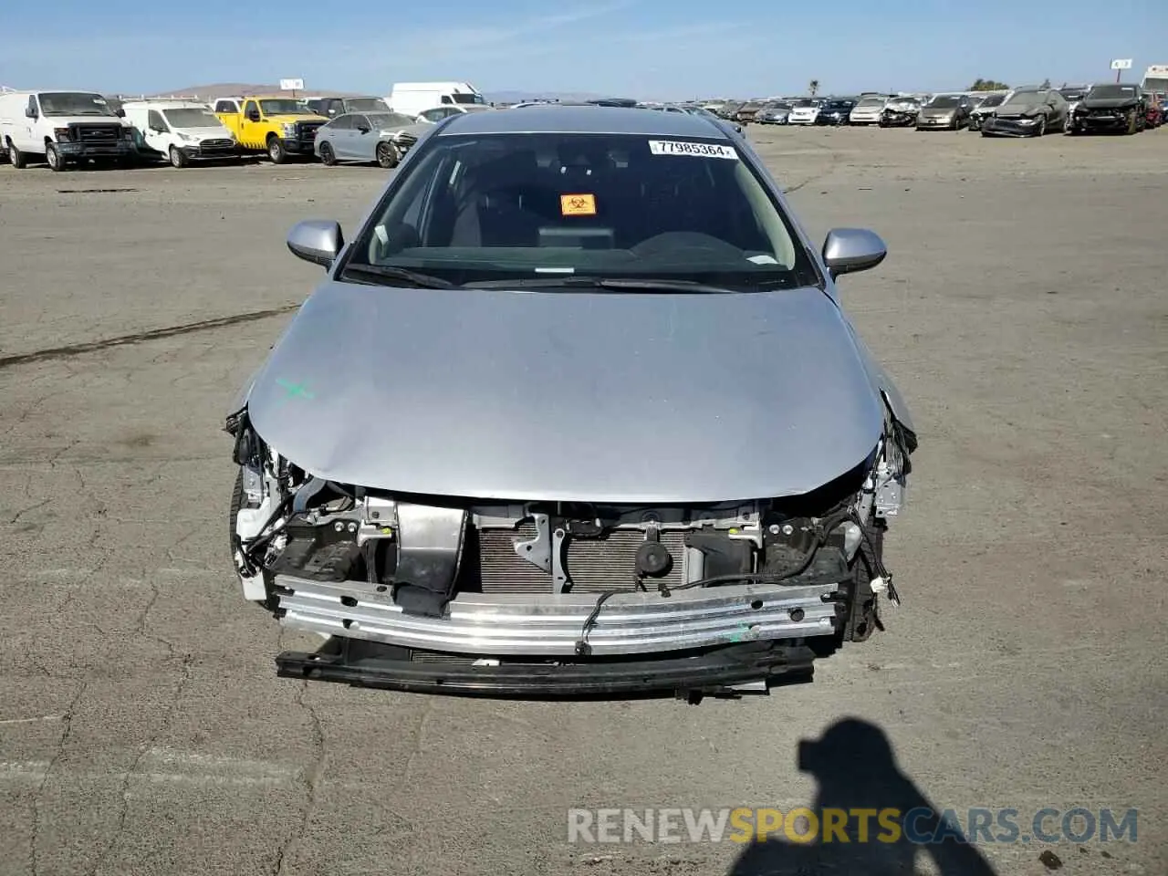 5 fotografías del automóvil dañado JTDEPMAE5N3032208 TOYOTA COROLLA 2022