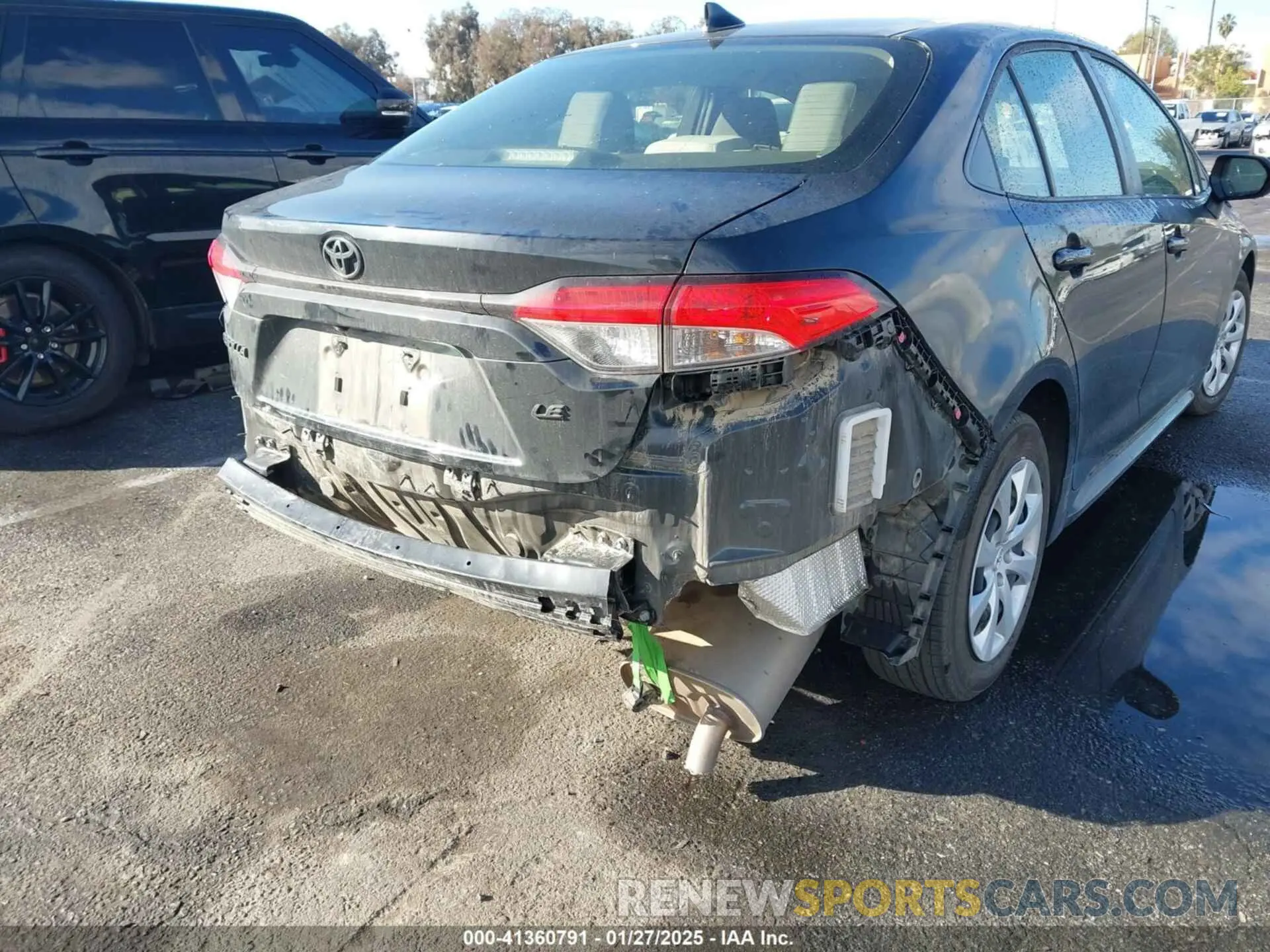 17 fotografías del automóvil dañado JTDEPMAE5NJ232470 TOYOTA COROLLA 2022