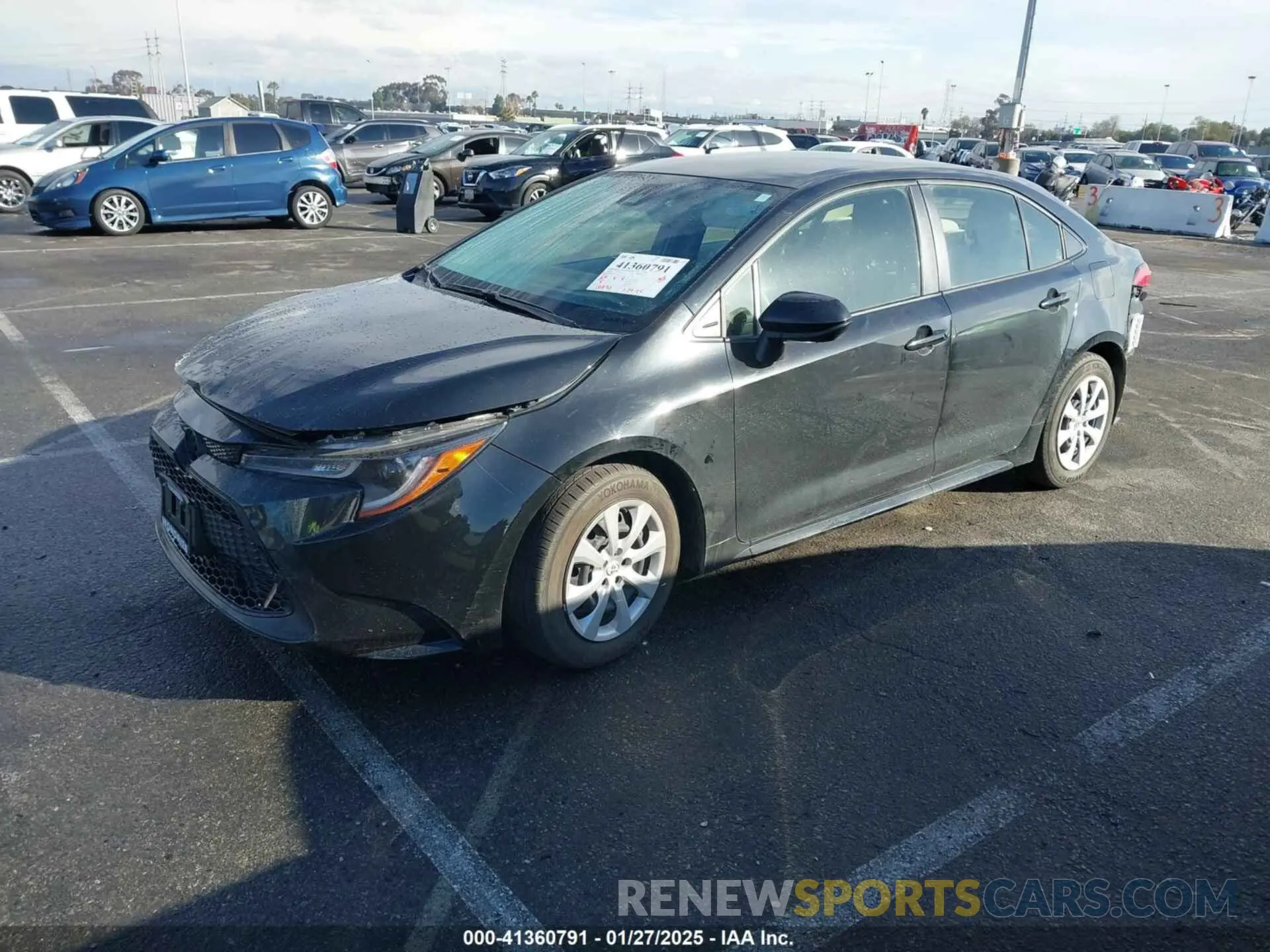 2 fotografías del automóvil dañado JTDEPMAE5NJ232470 TOYOTA COROLLA 2022