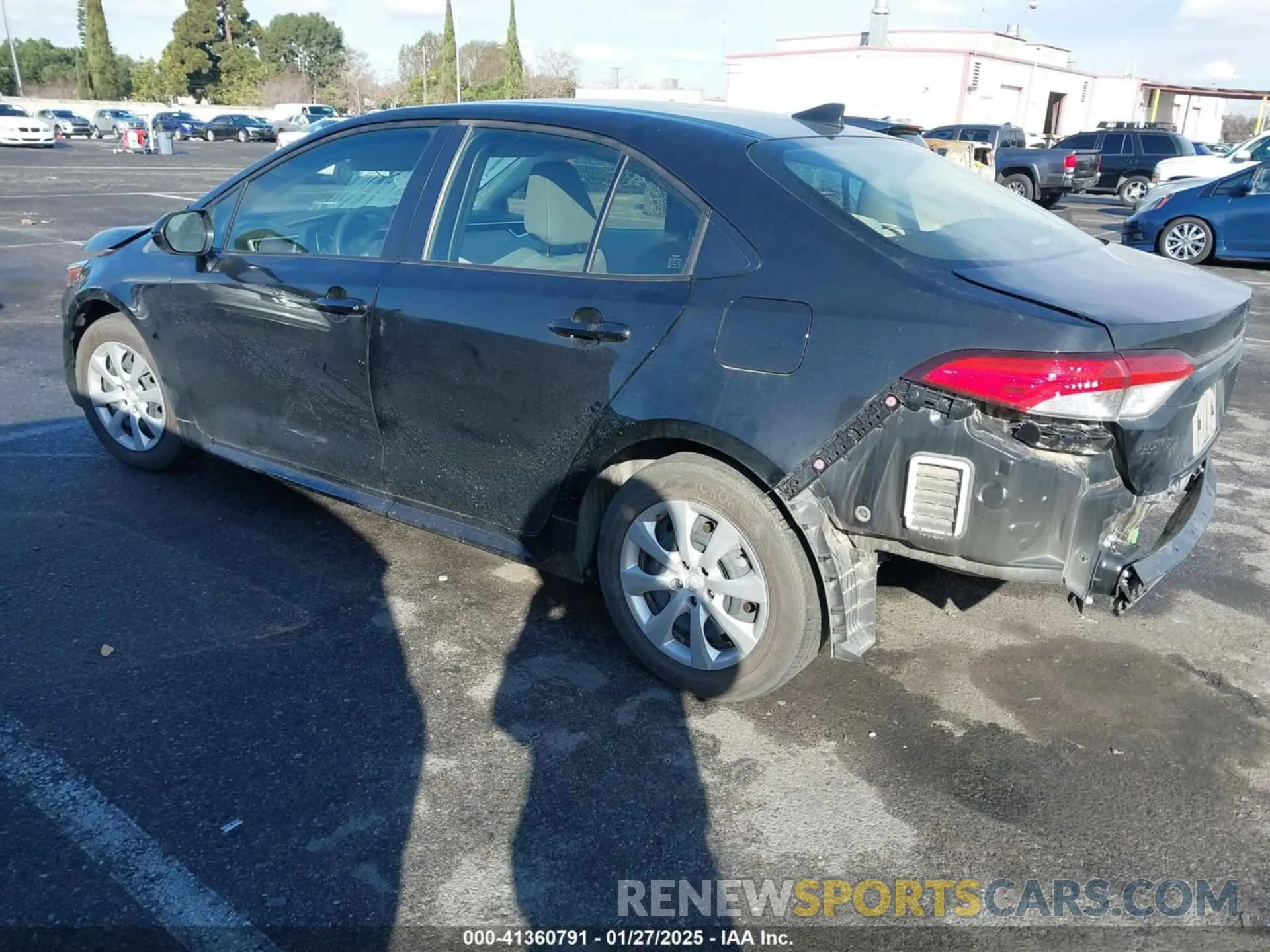 3 fotografías del automóvil dañado JTDEPMAE5NJ232470 TOYOTA COROLLA 2022