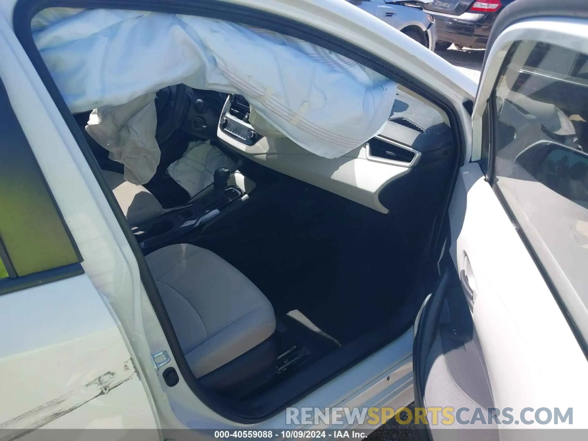 5 fotografías del automóvil dañado JTDEPMAE6N3006846 TOYOTA COROLLA 2022