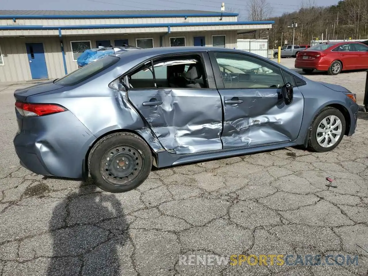 3 fotografías del automóvil dañado JTDEPMAE6NJ193081 TOYOTA COROLLA 2022
