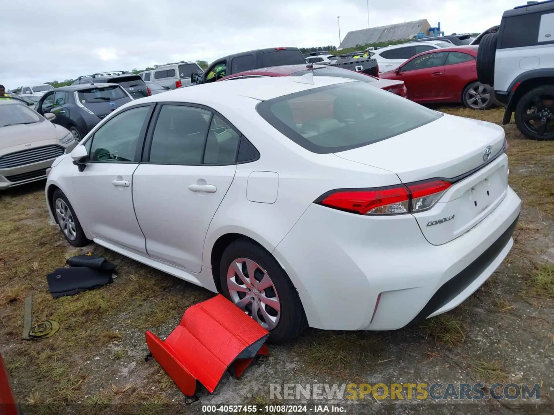 3 fotografías del automóvil dañado JTDEPMAE7N3012302 TOYOTA COROLLA 2022