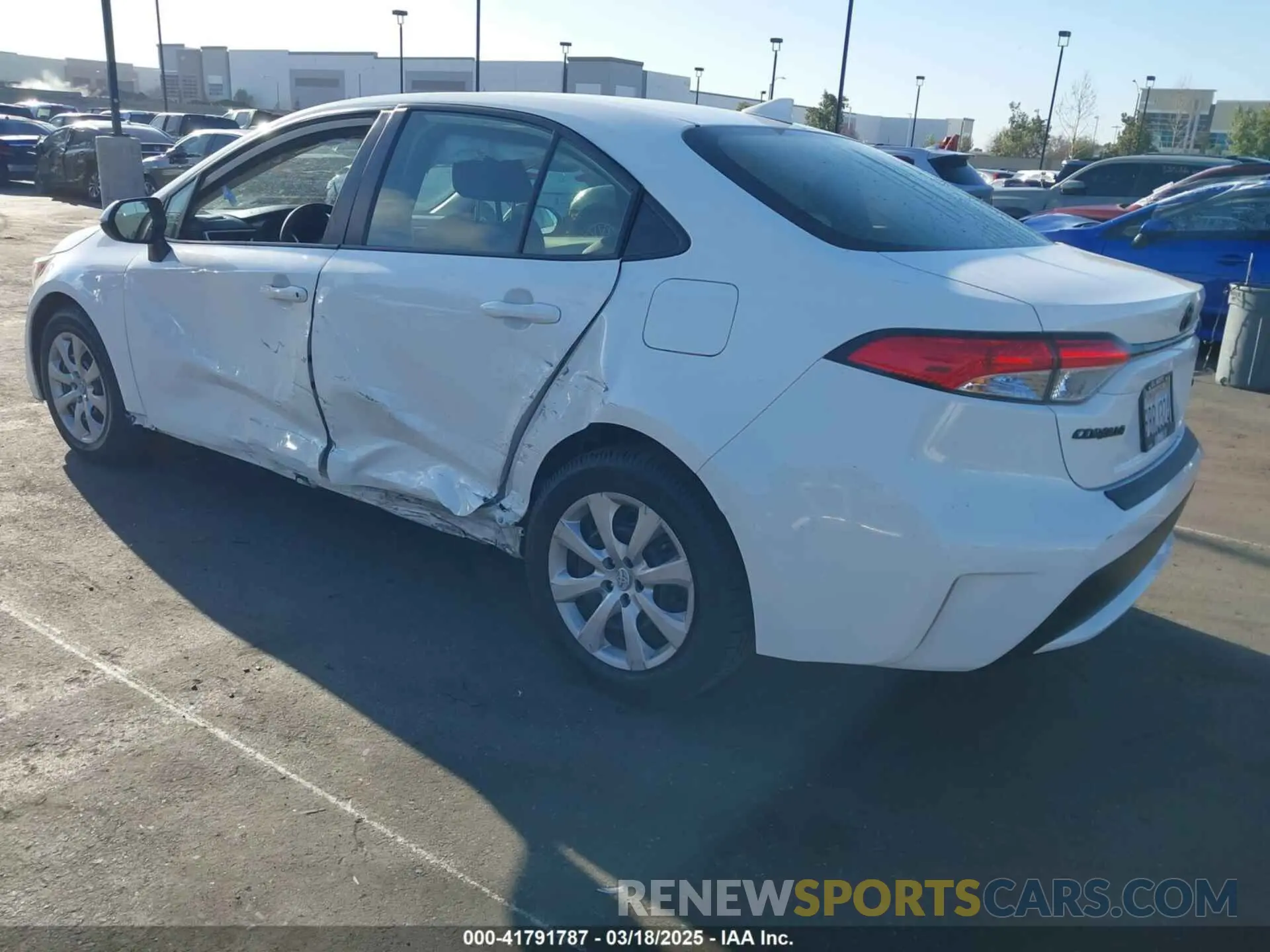 3 fotografías del automóvil dañado JTDEPMAE7N3020075 TOYOTA COROLLA 2022