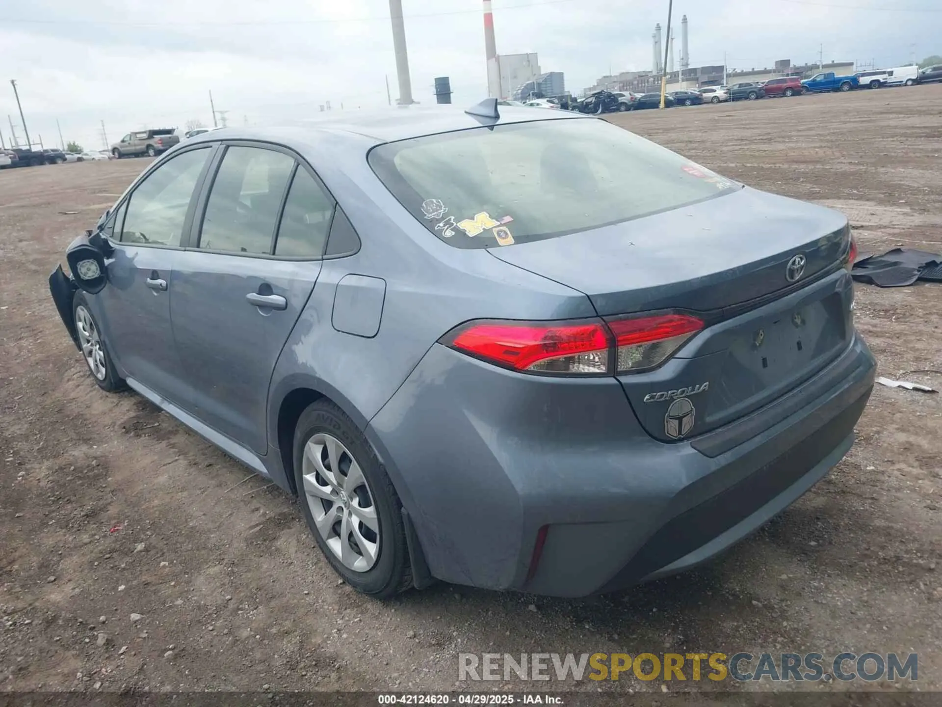 3 fotografías del automóvil dañado JTDEPMAE7N3025034 TOYOTA COROLLA 2022