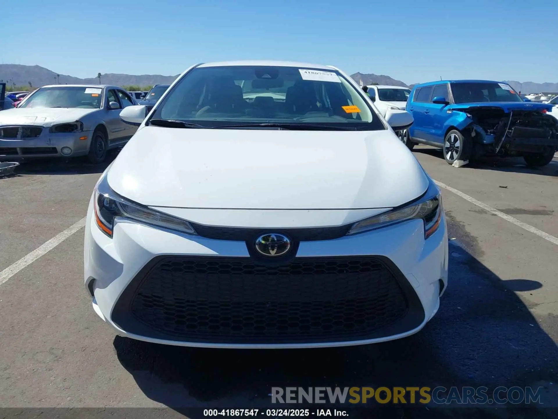12 fotografías del automóvil dañado JTDEPMAE7N3025132 TOYOTA COROLLA 2022